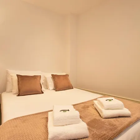 Fine Art Apartments City Center Porto Room photo